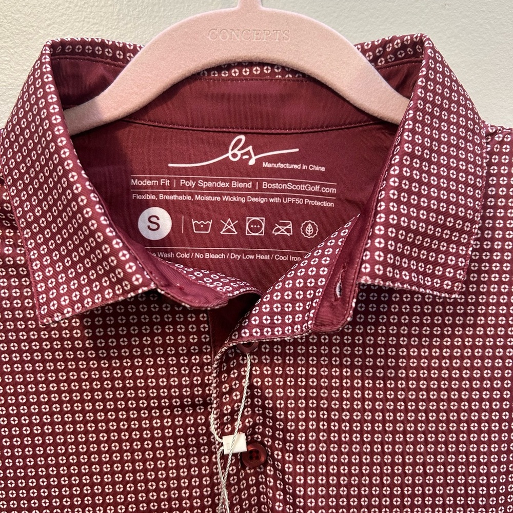 NWT Boston Scott Golf Polo Red with white dots Men's Small Shirt